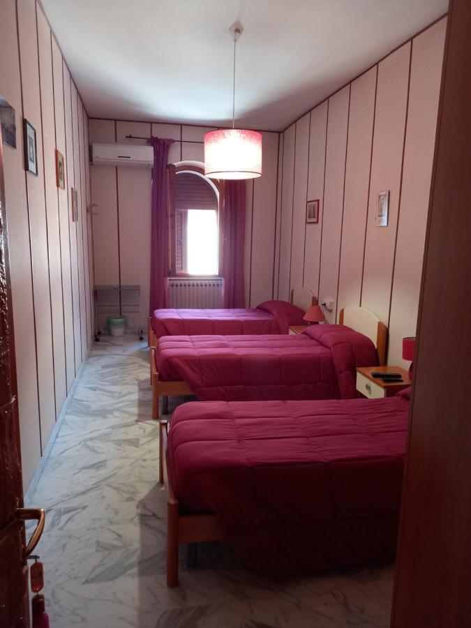 Affittacamere Su Padru Ittiri Buitenkant foto