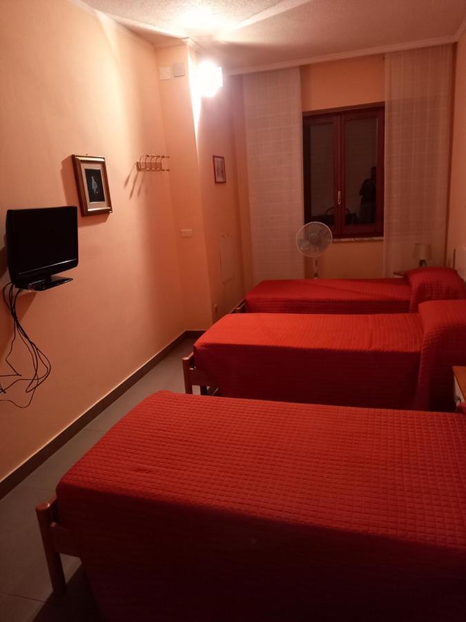 Affittacamere Su Padru Ittiri Kamer foto